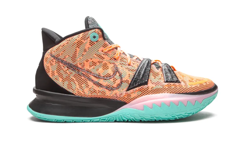 Nike Basketball Kyrie 7 EP 'Play for the Future' 