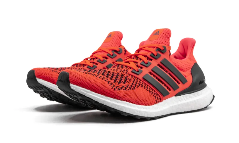 Adidas Ultraboost UltraBOOST 'Solar Red' 