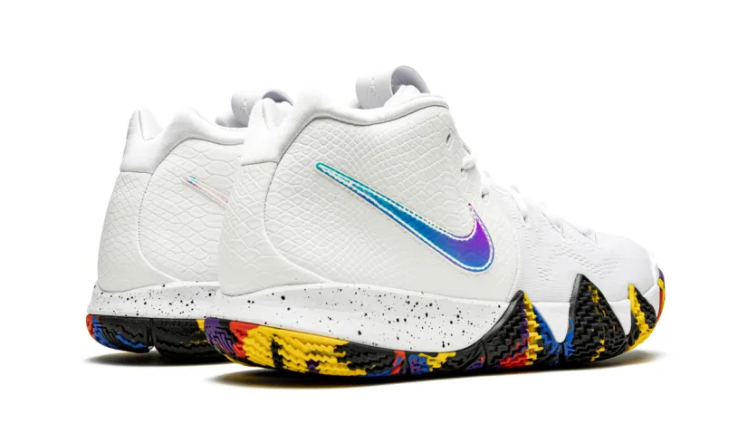 Nike Basketball Kyrie 4 