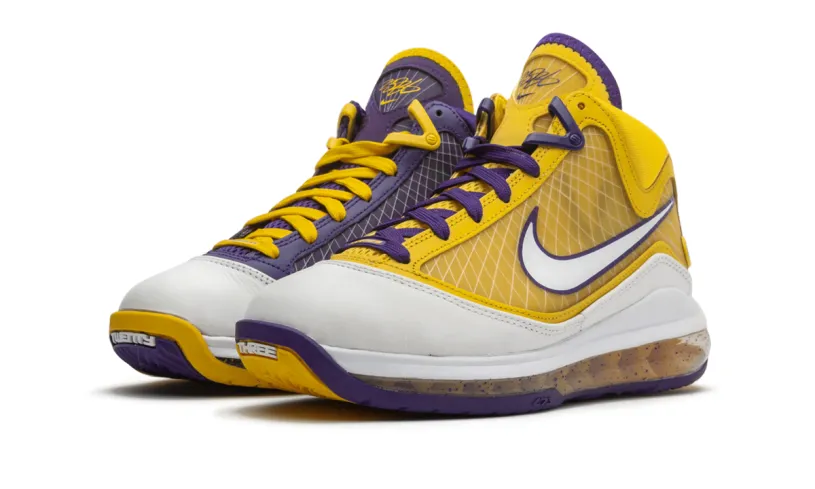 Nike Basketball Lebron VII (GS) QS 'Media Day' 