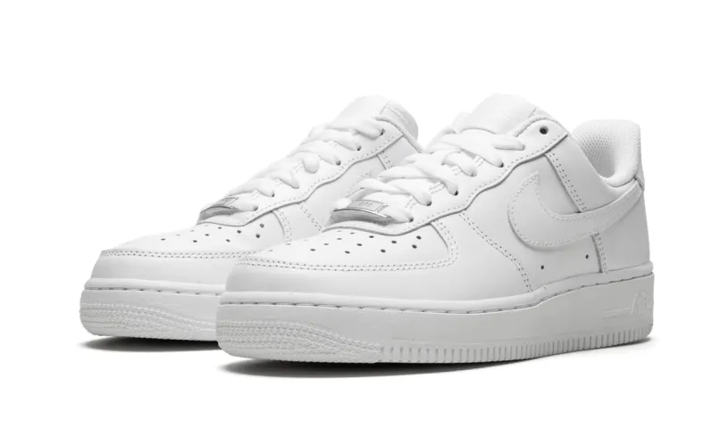 Nike Lifestyle AIR FORCE 1 '07 MNS WMNS 'White on White'