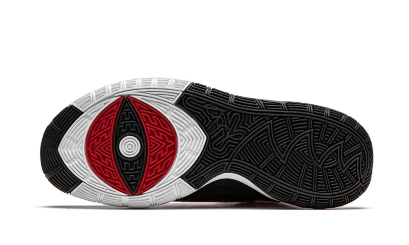 Nike Basketball Kyrie 6 SR 'Sneaker Room - Mom - Black' 