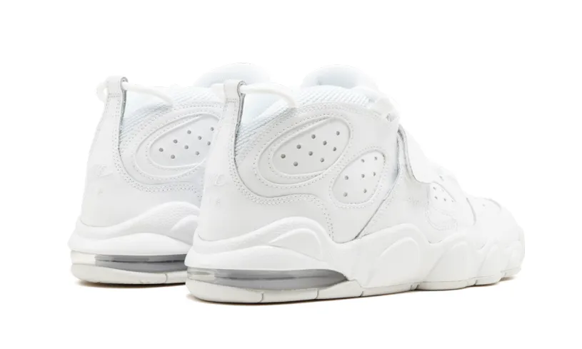 Nike Basketball Air CB 34 