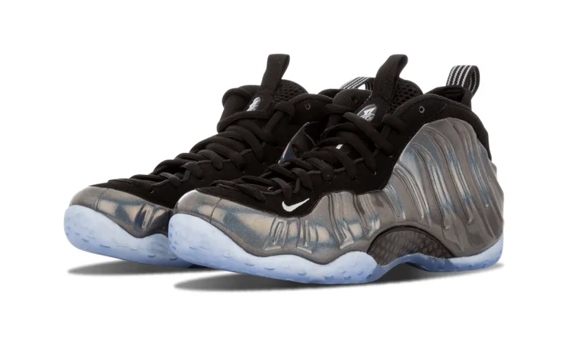 Nike Basketball Air Foamposite One 'Holograms'