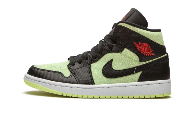 Air Jordan 1 AIR JORDAN 1 MID SE WMNS 'Barely Volt   Chile Red' 