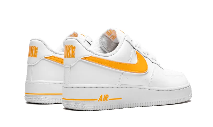Nike Lifestyle Air Force 1 07 3 'University Gold' 