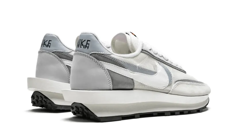 Nike Lifestyle LDWAFFLE 'Sacai - White   Grey' 