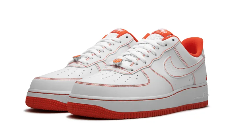 Nike Lifestyle Air Force 1 '07 LV8 EMB 'Rucker Park' 