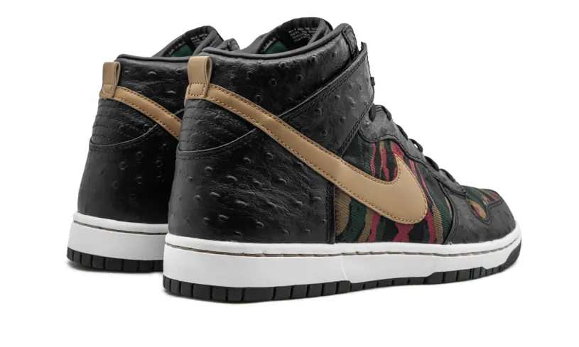 Nike Dunk Dunk CMFT PRM QS 