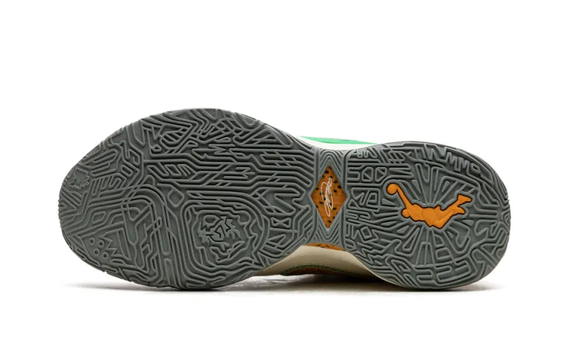 Nike Basketball Nike LeBron 20 'FAMU x APB - Coconut Milk' 