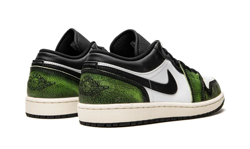 Air Jordan 1 Air Jordan 1 Low SE 'Wear Away - Electric Green' 