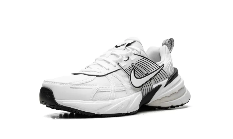 Nike Lifestyle V2K Run WMNS 'White White-Platinum Tint'