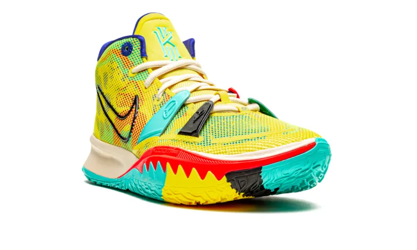 Nike Basketball Kyrie 7 '1 World 1 People' 