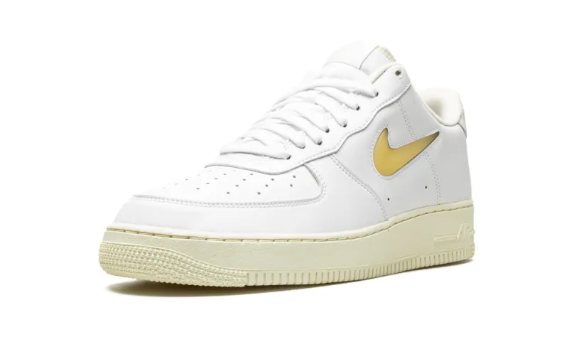 Nike Lifestyle Air Force 1 Low Jewel 'White Pale Vanilla' 