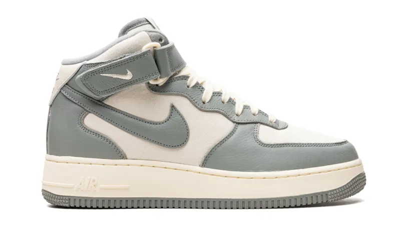 Nike Lifestyle Air Force 1 Mid 'Mica Green' 