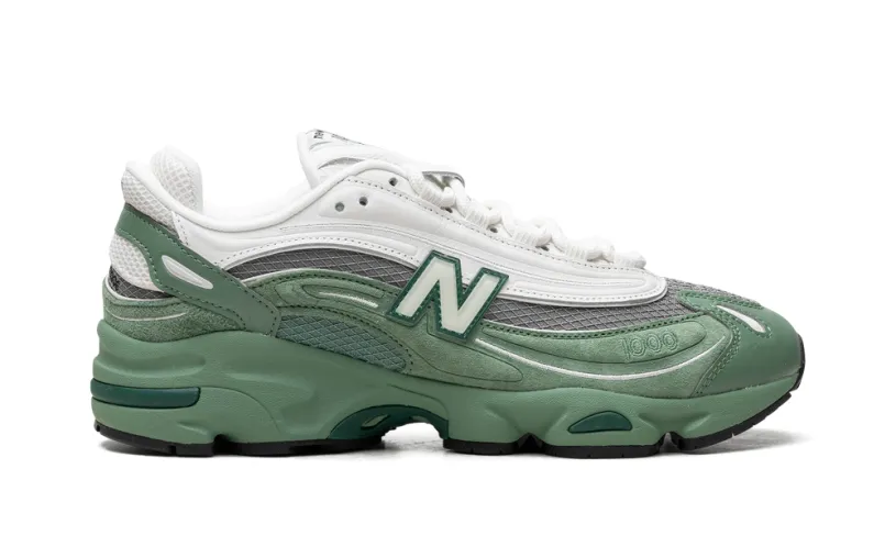 More New Balance 1000 'Green' 