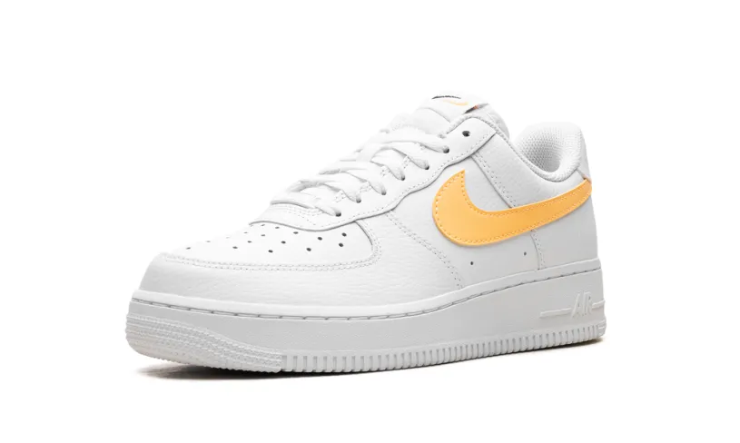 Nike Lifestyle Air Force 1 Low WMNS 'White Melon Tint' 