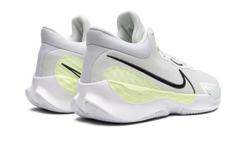 Nike Basketball Renew Elevate 3 