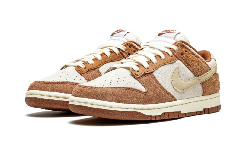 Nike Dunk Dunk Low PRM 'Medium Curry' 