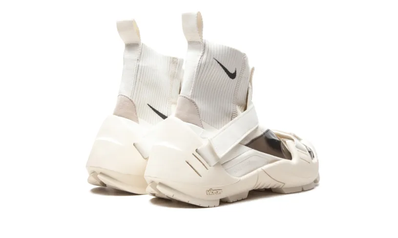 Nike Lifestyle FREE TR FK 3   MM WMNS 