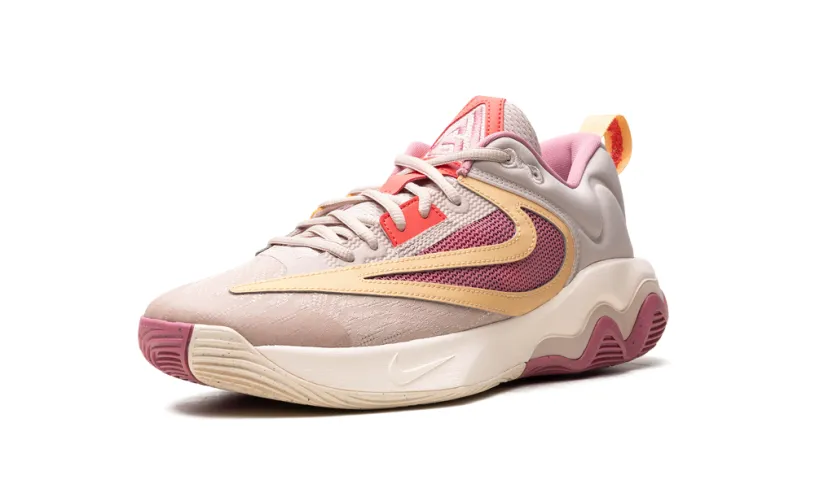 Nike Lifestyle Giannis Immortality 3 'Fossil Stone Desert Berry' 