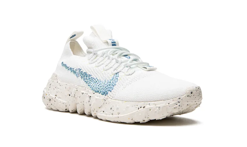 Nike Basketball Space Hippie 01 