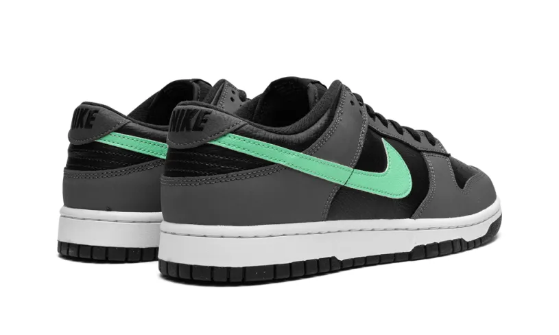 Nike Dunk Dunk Low Retro 'Black   Green Glow' 
