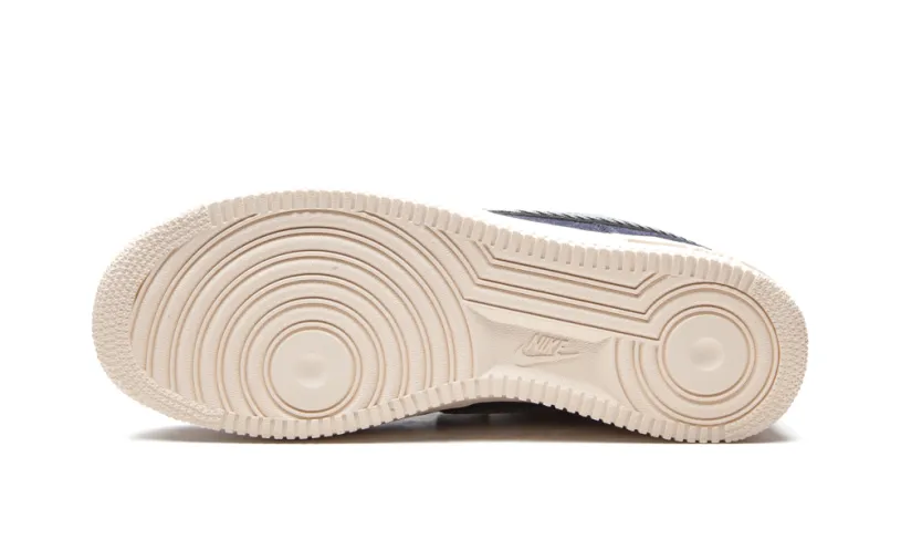 Nike Lifestyle Air Force 1 '07 PRM '3x1'