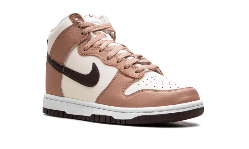 Nike Dunk DUNK HIGH WMNS 'Dusted Clay' 