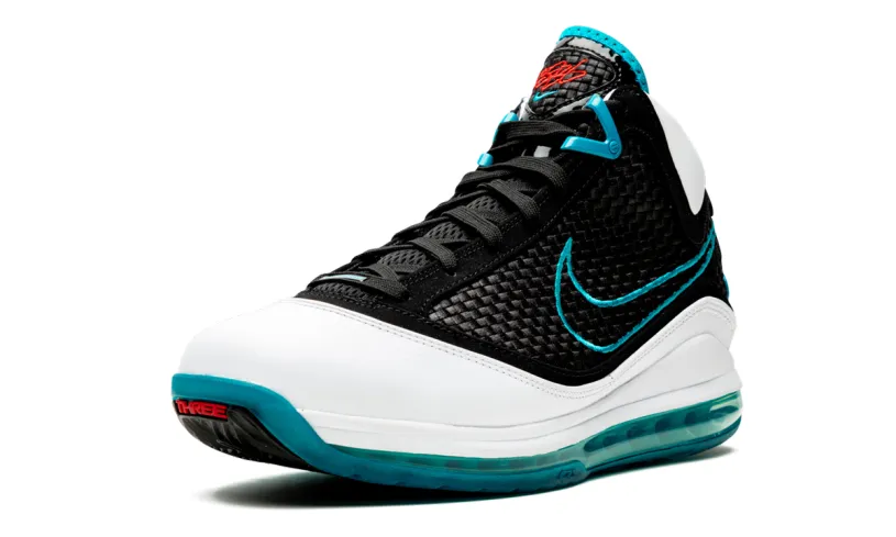 Nike Basketball Lebron 7 QS 'Red Carpet'