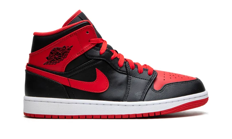 Air Jordan 1 Air Jordan 1 Mid 'Alternate Bred'