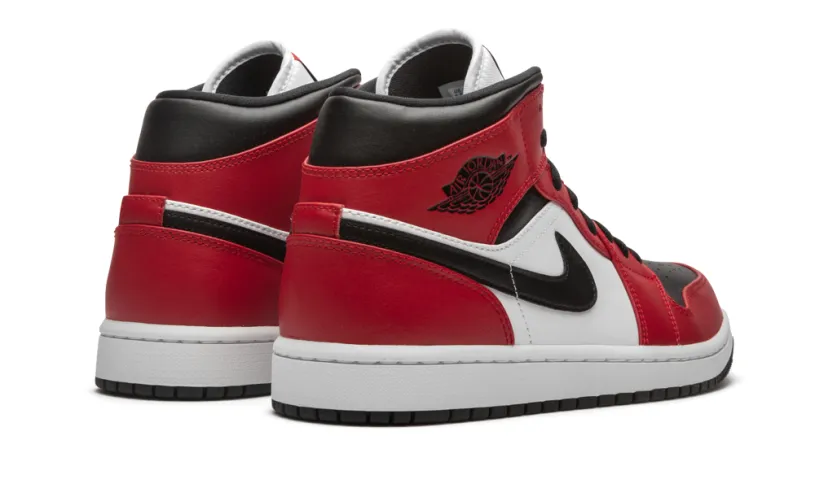 Air Jordan 1 Air Jordan 1 Mid 'Chicago Black Toe' 