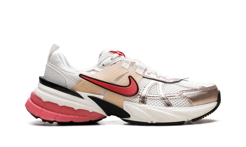 Nike Lifestyle V2K Run WMNS 'Pink' 
