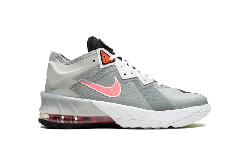 Nike Basketball XVIII Low 'Bugs vs Marvin - Space Jam' 