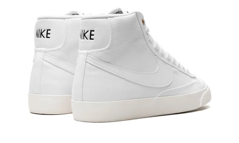 Nike Lifestyle Blazer Mid WMNS 'White' 