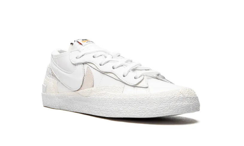 Nike Lifestyle Blazer Low 'Sacai - White Patent Leather' 