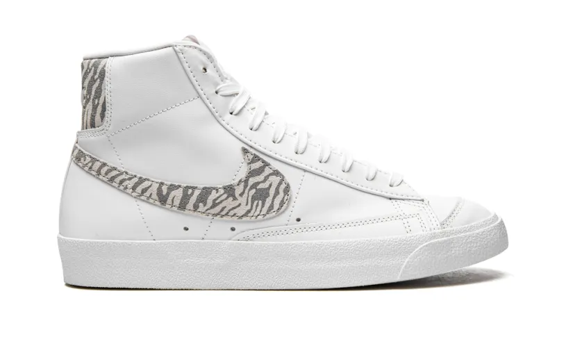 Nike Lifestyle BLAZER MID '77 MNS WMNS 'Zebra' 