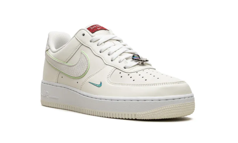 Nike Lifestyle Air Force 1 'Year of the Dragon' 