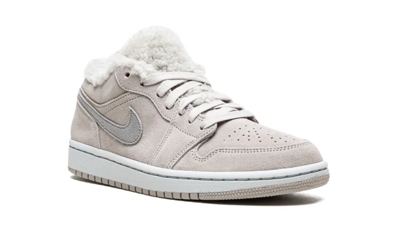 Air Jordan 1 AIR JORDAN 1 LO SE WMNS 'Sherpa Fleece' 