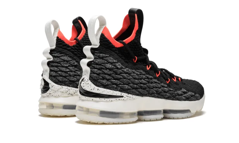 Nike Basketball Lebron 15 'Black   Bright Crimson' 