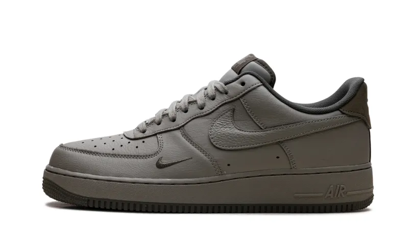 Nike Lifestyle Air Force 1 Low '07 LV8 'Light Army Cargo Khaki'