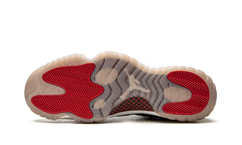 Air Jordan 11 Air Jordan 11 Low IE 'Bred 2021'