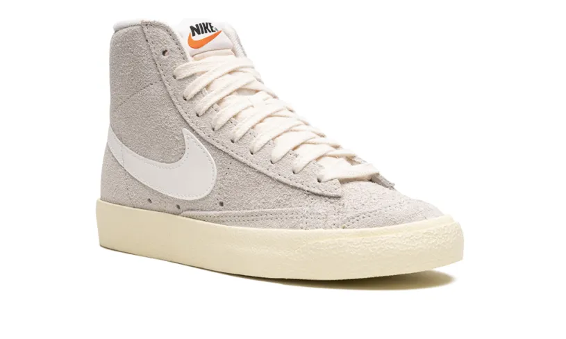 Nike Lifestyle BLAZER MID 77 VINTAGE MNS WMNS 'Light Bone Alabaster' 
