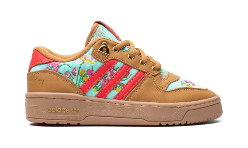 More Adidas Shoes Rivalry 'Unheard Of - Mom's Ugly Couch' 