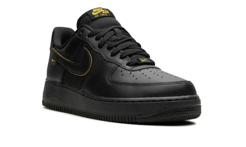 Nike Lifestyle Air Force 1 '07 'Black University Gold' 