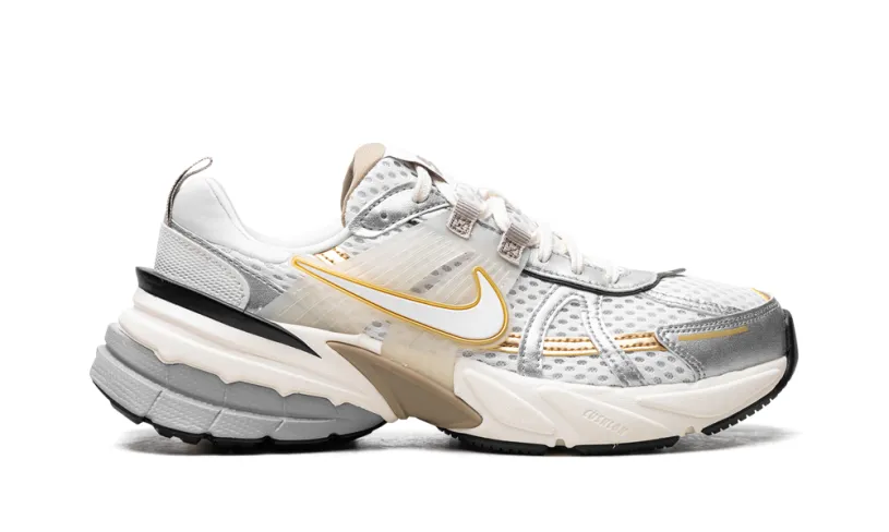 Nike Lifestyle V2K Run WMNS 'Khaki Metallic Silver' 