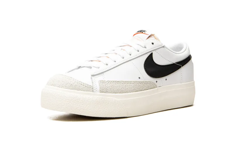 Nike Lifestyle BLAZER LO PLATFORM MNS WMNS
