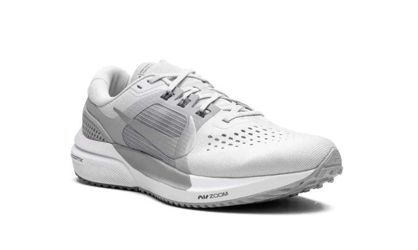 Nike Lifestyle AIR ZOOM VOMERO 15 MNS WMNS 