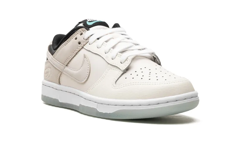 Nike Dunk DUNK LOW WMNS 'Supersonic' 