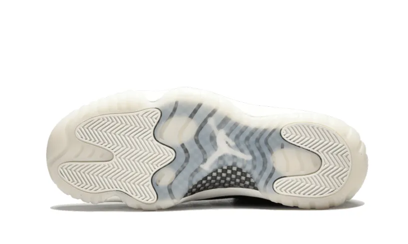 Air Jordan 11 Air Jordan 11 Retro Low 'RE2PECT'